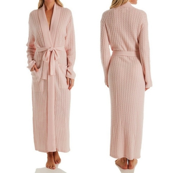 Cashmere robes are one of the most luxurious ones, indeed. Super soft and sooo beautiful.