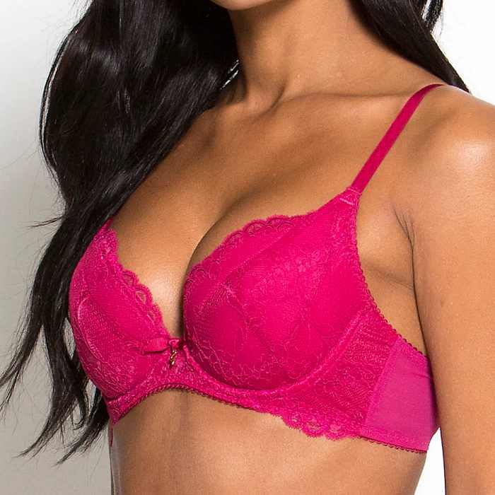 push up bra cleavage