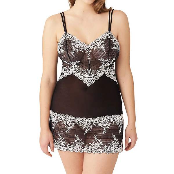 The plus size Valentine lingerie colors and style options are definitely crave-worthy!