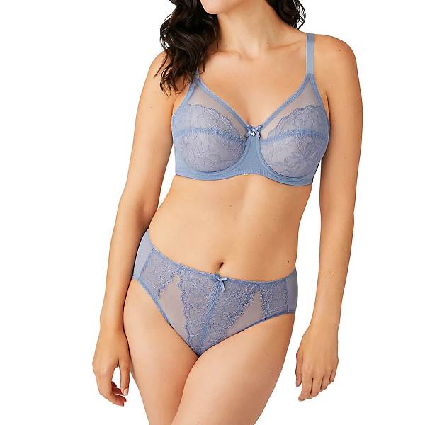 Wacoal bras are one of the best options for fuller figures.